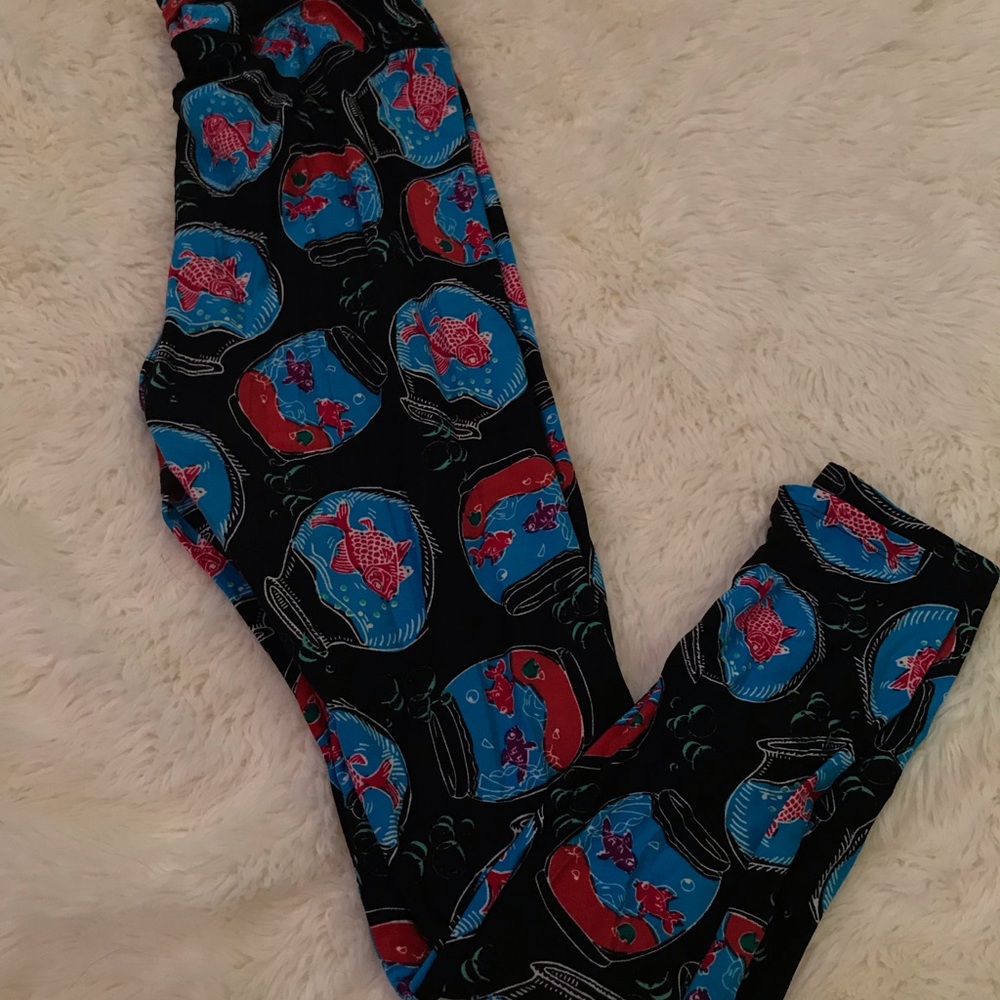 LulaRoe fishbowl leggings tall and curvy